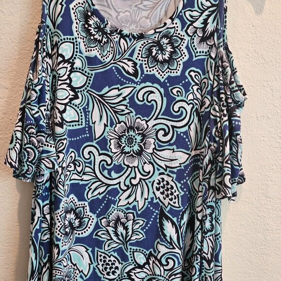 Westport long coldshoulder blue tunic 1X plus size,Floral Romantic Resort Vacay - Picture 5 of 6